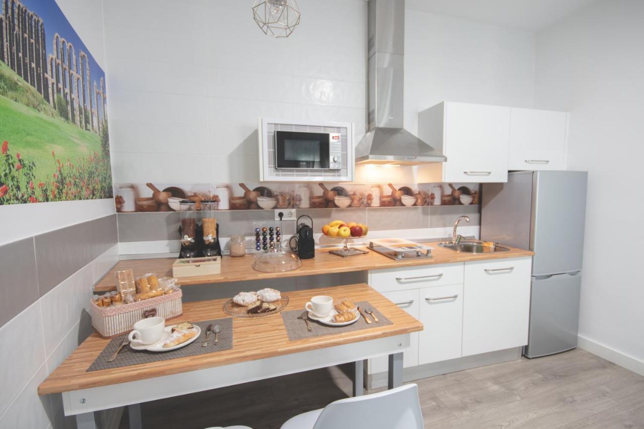 Apartamentos Coso De San Albin Mérida Eksteriør bilde