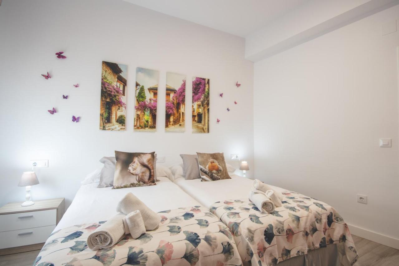 Apartamentos Coso De San Albin Mérida Eksteriør bilde