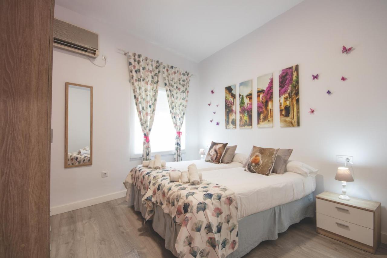 Apartamentos Coso De San Albin Mérida Eksteriør bilde